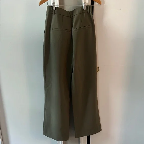 Abercrombie & Fitch Olive Wide Leg Pants - Sloane size 28/6 regular length - Picture 3 of 3